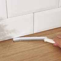 Щётка для очистки узких мест Доляна, 23×2 см, цвет белый Щётка для очистки узких мест Доляна, 23×2 см, цвет белый