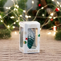 Ёлочное украшение "Шишка в снегу, малахит гл.", в подарочной упаковке, h-9 см Ёлочное украшение "Шишка в снегу, малахит гл.", в подарочной упаковке, h-9 см