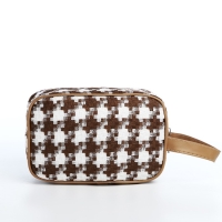 Косметичка на молнии, цвет белый/коричневый Косметичка на молнии, цвет белый/коричневый