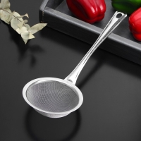 Сито для просеивания с ручкой Доляна &laquo;Фире&raquo;, d=11 см, цвет серебристый