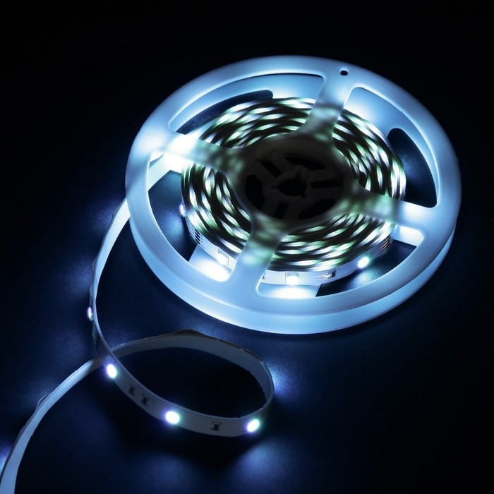 Комплект светодиодной ленты General 5 м, IP20, SMD5050, 30 LED/м, 12 В, RGB Комплект светодиодной ленты General 5 м, IP20, SMD5050, 30 LED/м, 12 В, RGB
