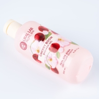 Гель для душа женский, 300 мл, аромат цветущей вишни, URAL LAB