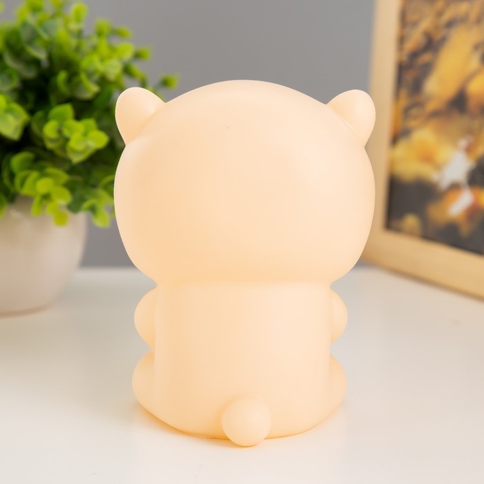 Ночник Ночник "Медвежонок" LED от батареек 3xLR44 желтый 7х7х11,5 см RISALUX