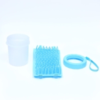 Лапомойка для кошек и собак с силиконовыми ворсинками 9 х 9 х 11 см, голубая Лапомойка для кошек и собак с силиконовыми ворсинками 9 х 9 х 11 см, голубая