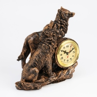 Часы настольные интерьерные на батарейках "Волки", циферблат d-9 см, 23 х 11 х 23 см Часы настольные интерьерные на батарейках "Волки", циферблат d-9 см, 23 х 11 х 23 см