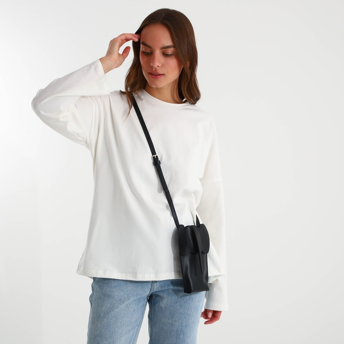 Сумка женская кросс-боди на кнопке, цвет чёрный