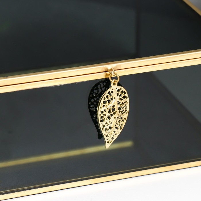 Шкатулка стекло с металлическим каркасом "Затемнённая с листом" 15х15х6,5 см