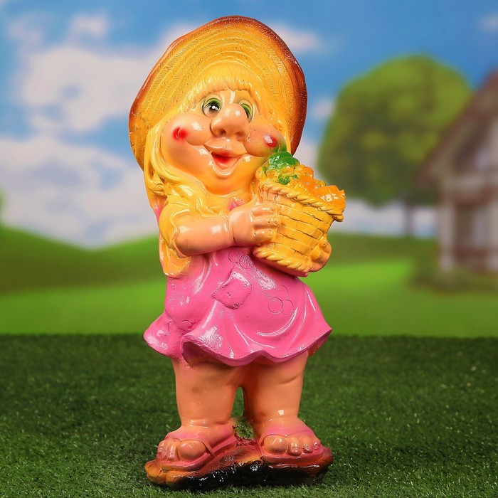 Садовая фигура "Гном с корзиной" малый 16х15х39см