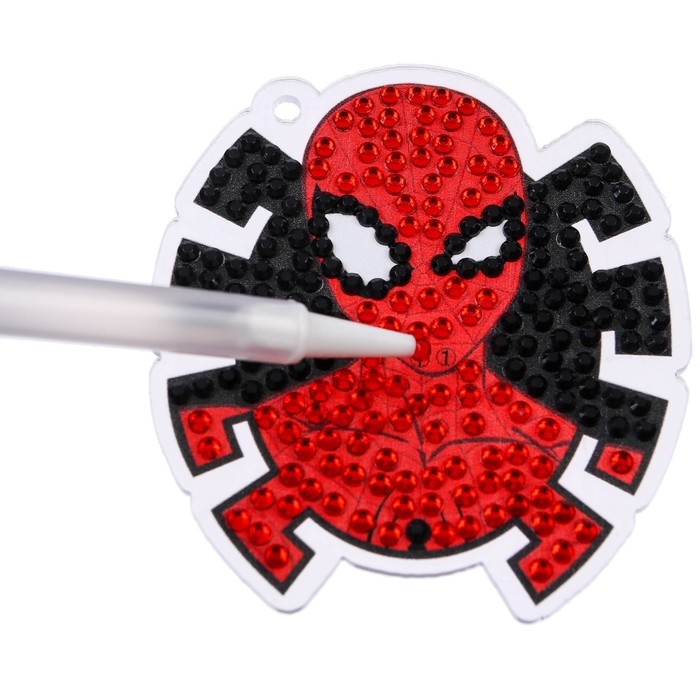 Алмазная мозаика на брелоке, 6.5х6.3 см, Человек-паук Алмазная мозаика на брелоке, 6.5х6.3 см, Человек-паук