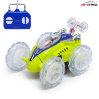 Машина-перевёртыш радиоуправляемая &laquo;Трюк&raquo;, работает от батареек, световые эффекты, цвет зелёный