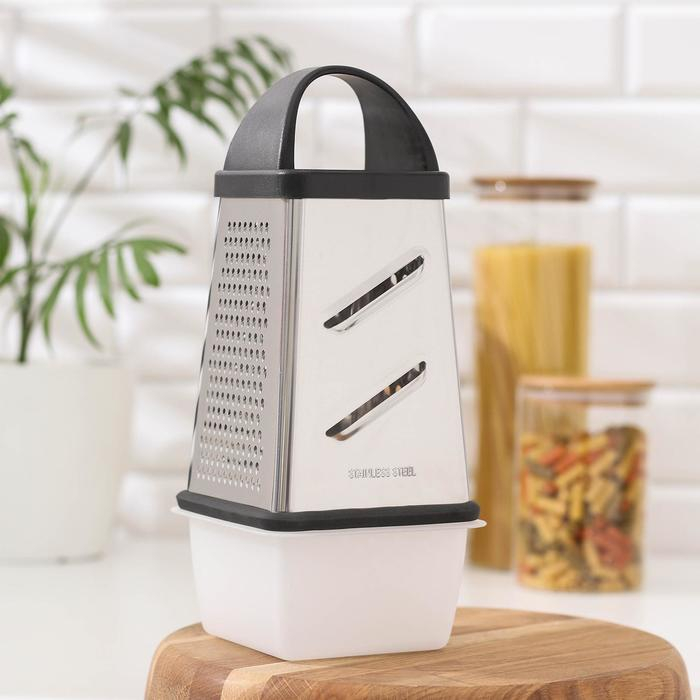 Тёрка с контейнером &laquo;Синтай&raquo;, 13&times;13,5&times;24 см, цвет ручки чёрный