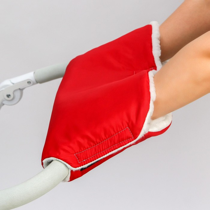 Муфта на ручку коляски, цвет красный Муфта на ручку коляски, цвет красный