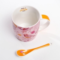 Набор керамический &laquo;Мама ты прекрасна&raquo;: кружка 350 мл, ложка, цвет оранжевый