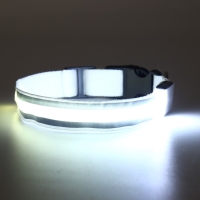 Ошейник с подсветкой Двойная полоса размер XL, ОШ 52-60 х 2,5 см, 3 режима свечения белый