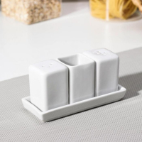 Набор для специй фарфоровый «Уют», 4 шт, солонка 50 мл, перечница 50 мл, стаканчик 60 мл, цвет белый Набор для специй фарфоровый «Уют», 4 шт, солонка 50 мл, перечница 50 мл, стаканчик 60 мл, цвет белый