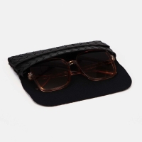 Футляр для очков на ремешке, длина 16,8 см, цвет чёрный Футляр для очков на ремешке, длина 16,8 см, цвет чёрный