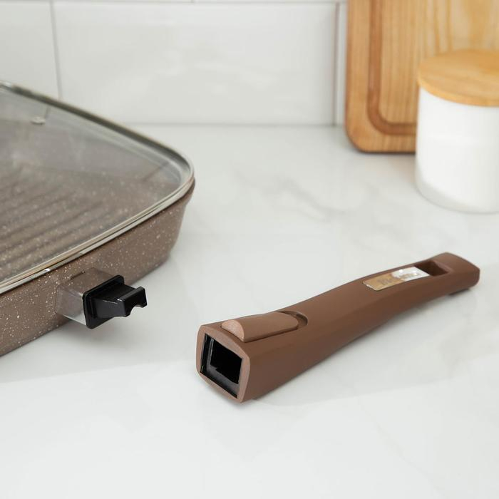 Сковорода-гриль &laquo;Гранит&raquo;, 24&times;24 см, съёмная ручка, стеклянная крышка, антипригарное покрытие, цвет коричневый