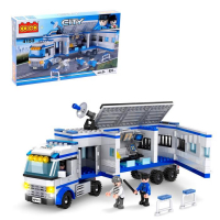 Конструктор Полиция &laquo;Передвижной участок&raquo;, 424 детали