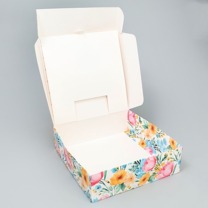 Коробка подарочная складная, упаковка, &laquo;Расцветай&raquo;, 26 х 26 х 8 см