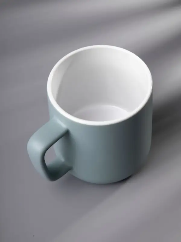 Кружка Ingver, серо-зеленая Кружка Ingver, серо-зеленая