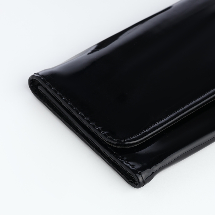 Кошелёк женский на магните, цвет чёрный Кошелёк женский на магните, цвет чёрный