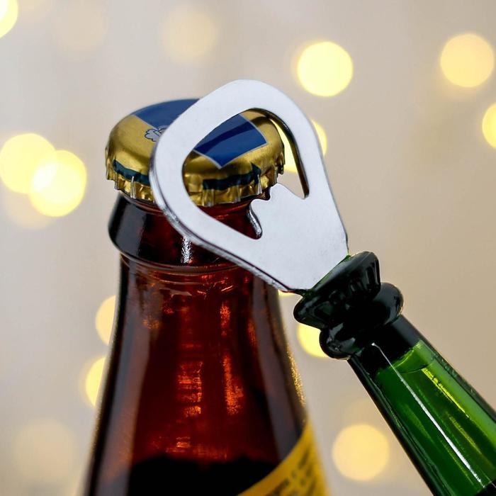 Новогодний магнит-открывашка «Новый год: Больших открытий», 4,3 х 14 х 4,3 Новогодний магнит-открывашка «Новый год: Больших открытий», 4,3 х 14 х 4,3