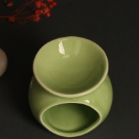 Аромалампа керамика "Радуй себя" светло-зелёная 7,2х7,2х7,8 см Аромалампа керамика "Радуй себя" светло-зелёная 7,2х7,2х7,8 см