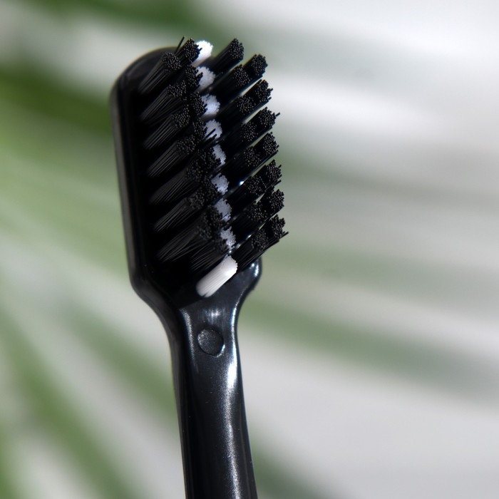 Зубная щетка «Медик» для брекет-систем, биоразлагаемая, черный + белый, 2 шт. Зубная щетка «Медик» для брекет-систем, биоразлагаемая, черный + белый, 2 шт.