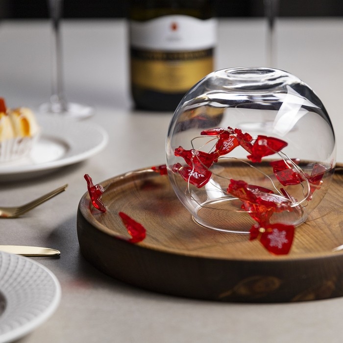 Гирлянда &laquo;Нить&raquo; 2 м роса с насадками &laquo;Мешок с подарками&raquo;, IP20, серебристая нить, 20 LED, 2 режима, батарейки ААх2 (нет в комплекте), свечение белое