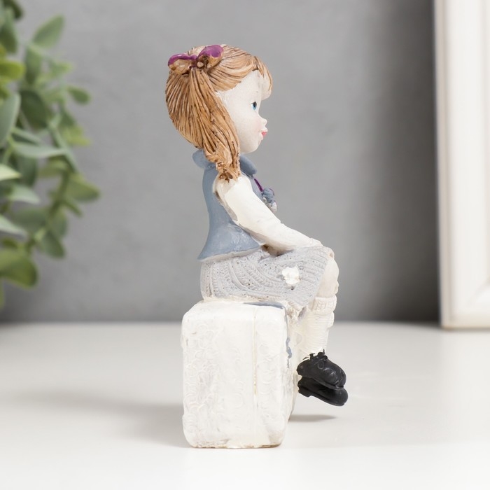 Сувенир полистоун Сувенир полистоун "Малышка на чемодане" МИКС 10,5х5,5х6 см