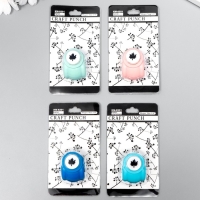 Дырокол фигурный "Кленовый лист" d=1 см 3х2,5х3 см МИКС