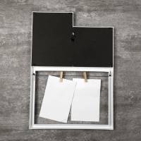 Фоторамка пластик на 4 фото 12х12, 10х15, 13х18 см "С прищепками" белая 40х28,5 см Фоторамка пластик на 4 фото 12х12, 10х15, 13х18 см "С прищепками" белая 40х28,5 см