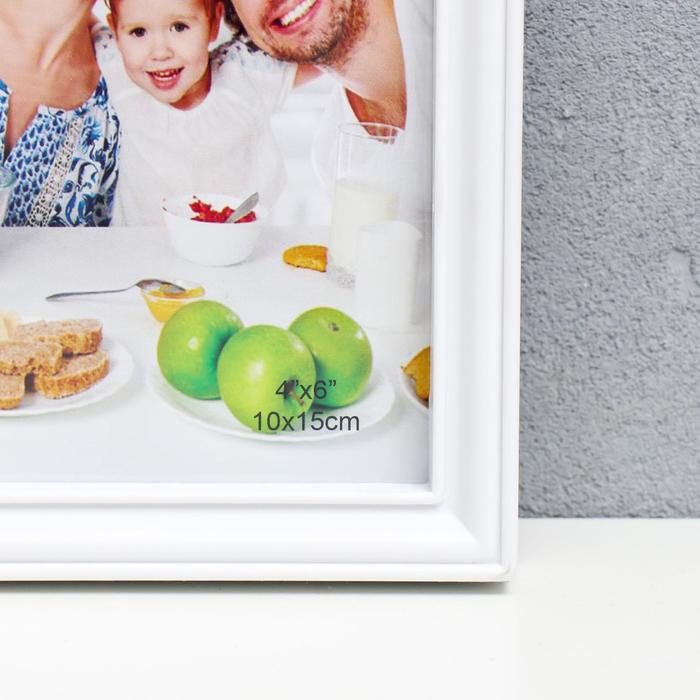 Фоторамка пластик на 24 фото 10х15 см Фоторамка пластик на 24 фото 10х15 см "Большая семья" белая 59х88 см