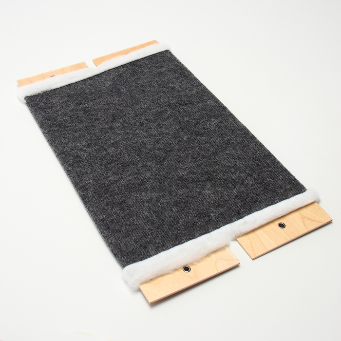 Когтеточка угловая широкая, ковролин с мехом, 60 х 30 см Когтеточка угловая широкая, ковролин с мехом, 60 х 30 см