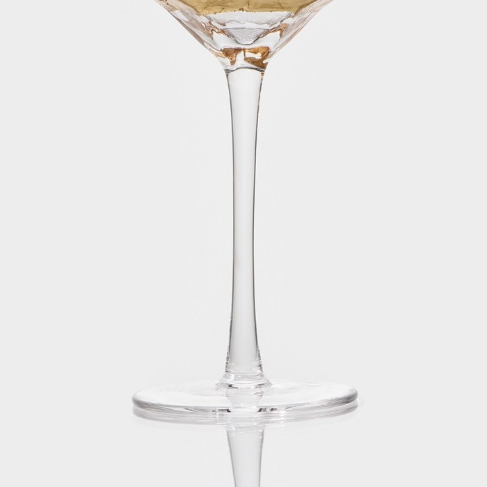 Набор бокалов для вина стеклянный Magistro «Дарио», 500 мл, 10×25 см, 6 шт, цвет золотой Набор бокалов для вина стеклянный Magistro «Дарио», 500 мл, 10×25 см, 6 шт, цвет золотой