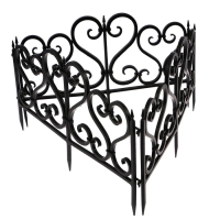 Ограждение декоративное, 32 × 300 см, 6 секций, пластик, чёрное Ограждение декоративное, 32 × 300 см, 6 секций, пластик, чёрное