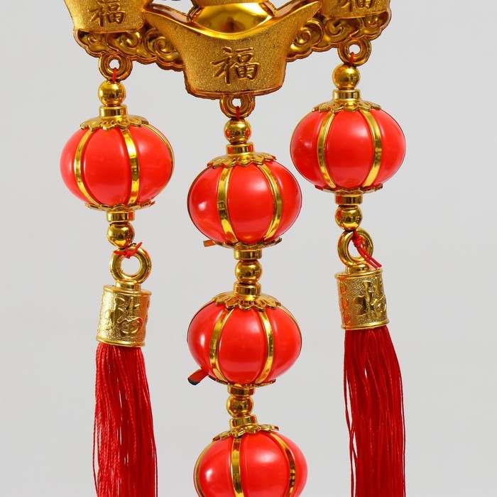 Подвеска пластик, текстиль Подвеска пластик, текстиль "Дракон и феникс на слитках золота" 13х66 см