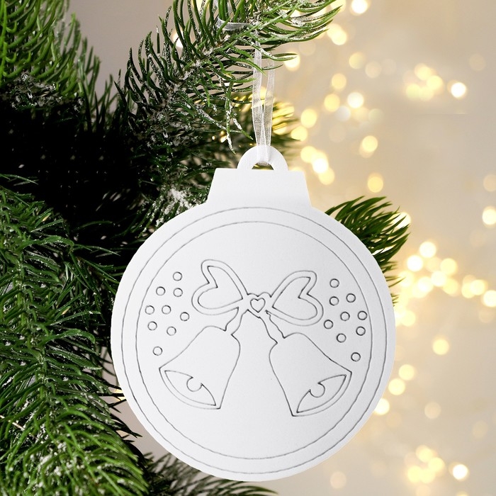 Ёлочное украшение под раскраску «Звон» 4 шт., кисть Ёлочное украшение под раскраску «Звон» 4 шт., кисть