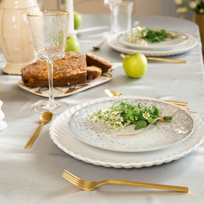 Скатерть Доляна Скатерть Доляна "Silver" 140х180+-3 см, 100% п/э