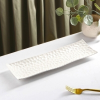 Блюдо керамическое сервировочное &laquo;Воздушность&raquo;, 35,5&times;10,5&times;2.5 см, цвет белый