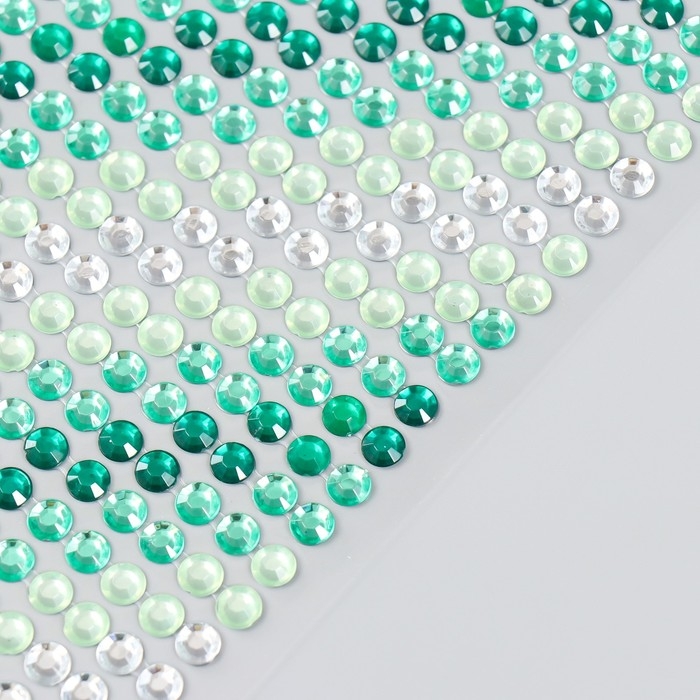 Наклейка пластик стразы Наклейка пластик стразы "Градиент зелёного" 30х10,5 см