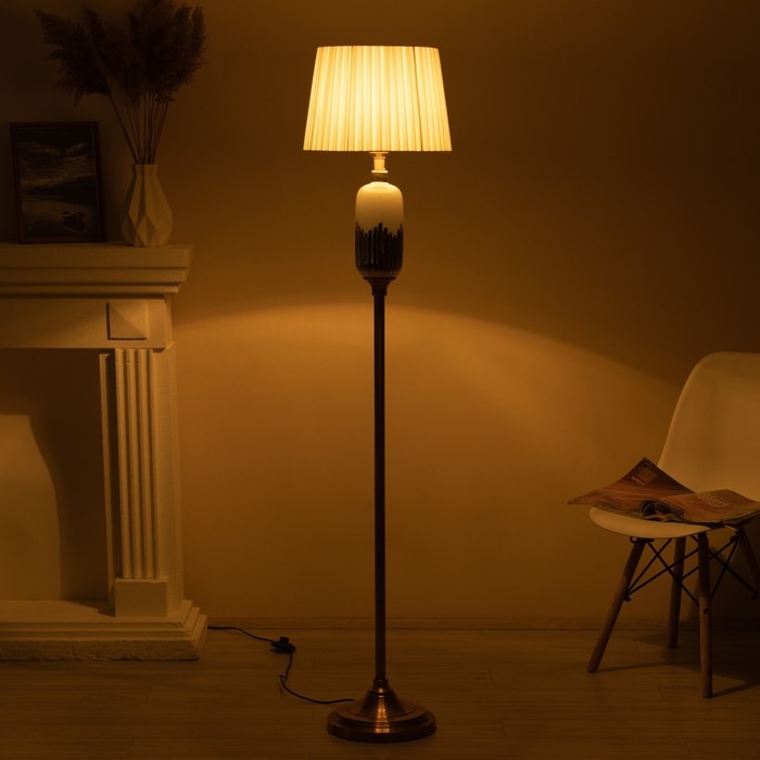 Торшер Торшер "Жаклин" Е27 40Вт белый 30х30х156см