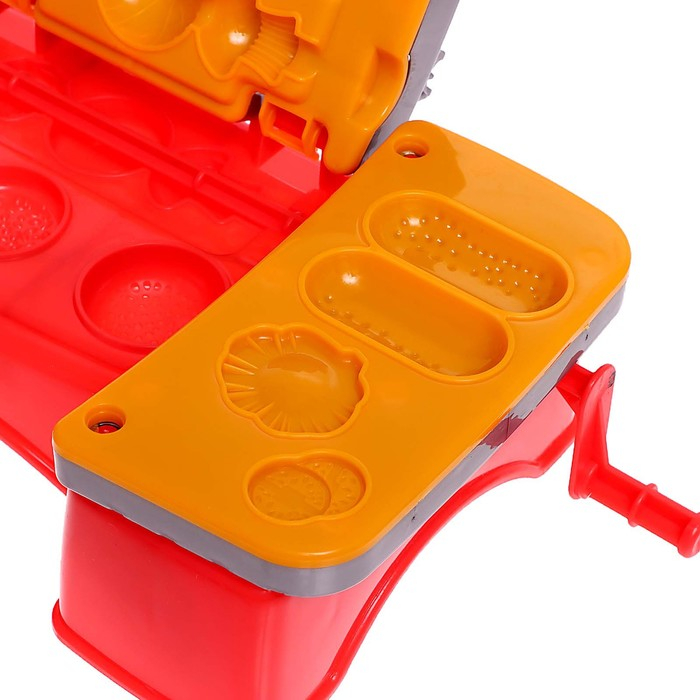 Набор для игры с пластилином «Весёлый пикник» Набор для игры с пластилином «Весёлый пикник»