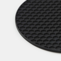 Коврик - подставка под горячее силиконовый, d=140 мм, толщина=3.5 мм, цвет серый