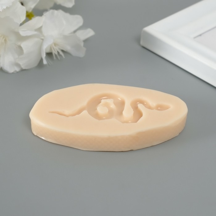 Новогодний молд силикон Новогодний молд силикон "Змея гладкая" 0,3х6х2,5 см