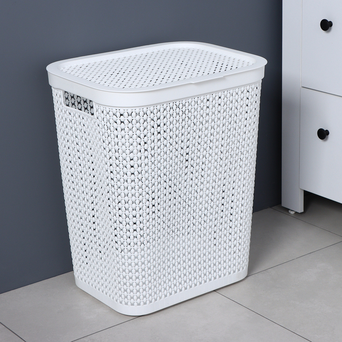 Корзина бельевая с крышкой «Пирула», 55 л, 42×34×54 см, цвет белый Корзина бельевая с крышкой «Пирула», 55 л, 42×34×54 см, цвет белый