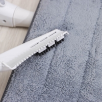 Швабра для мытья пола с распылителем Доляна, насадка из микрофибры 40&times;13 см, стальной черенок 125 см