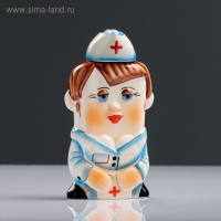 Штоф фарфоровый &laquo;Медсестра&raquo;, 0.35 л, в упаковке книге