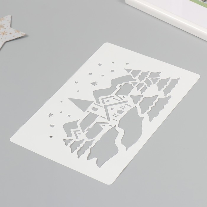 Трафарет пластиковый "Зимняя деревня", размер 16х24 см