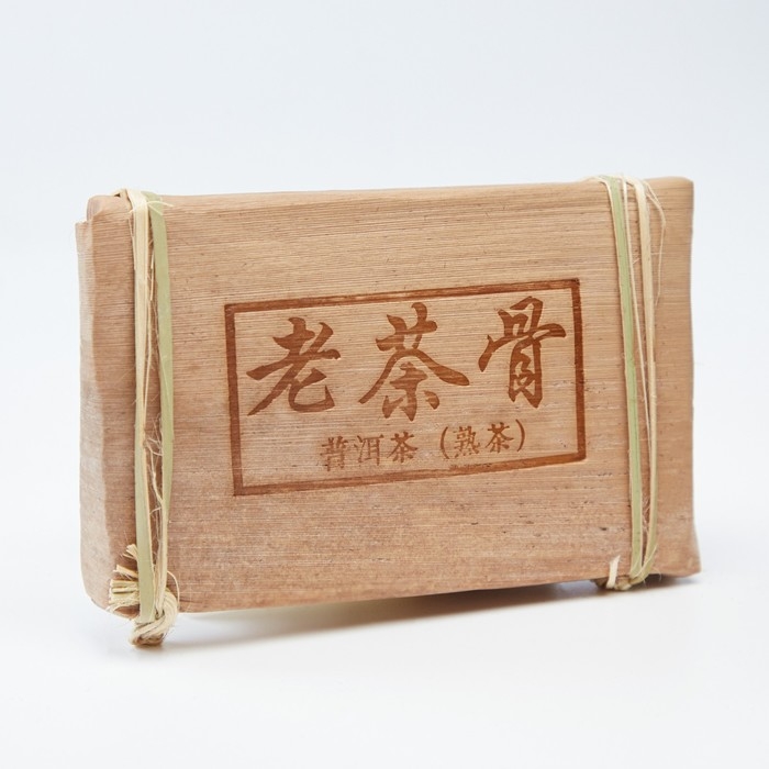 Китайский выдержанный черный чай "Шу Пуэр. Lao chagu ", 250 г, 2010 г, Юньнань, кирпич
